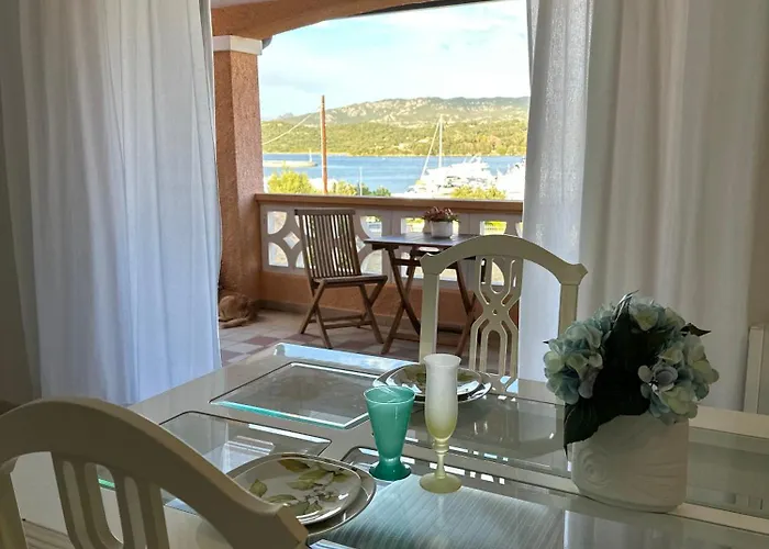 Con Vista In Costa Smeralda Cannigione