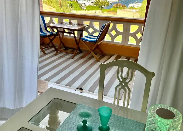 Con Vista In Costa Smeralda Daire *
